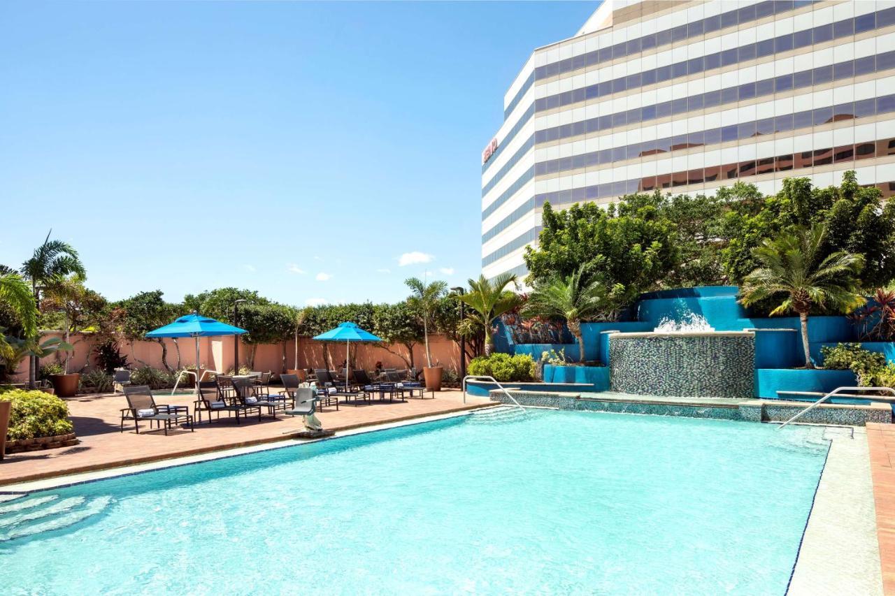 Embassy Suites By Hilton Tampa Airport Westshore Exterior foto