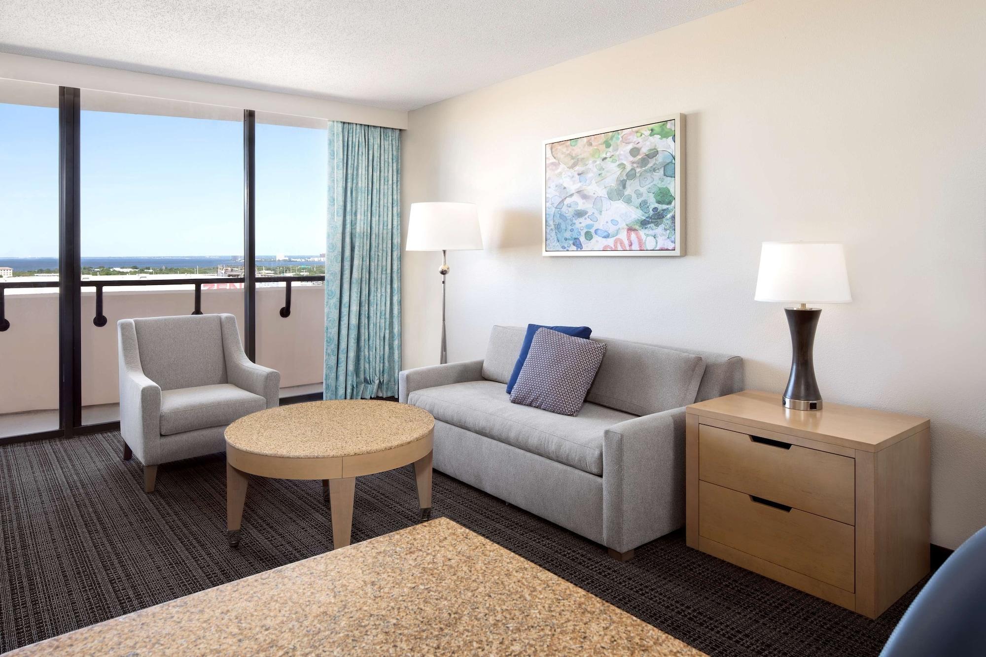 Embassy Suites By Hilton Tampa Airport Westshore Exterior foto