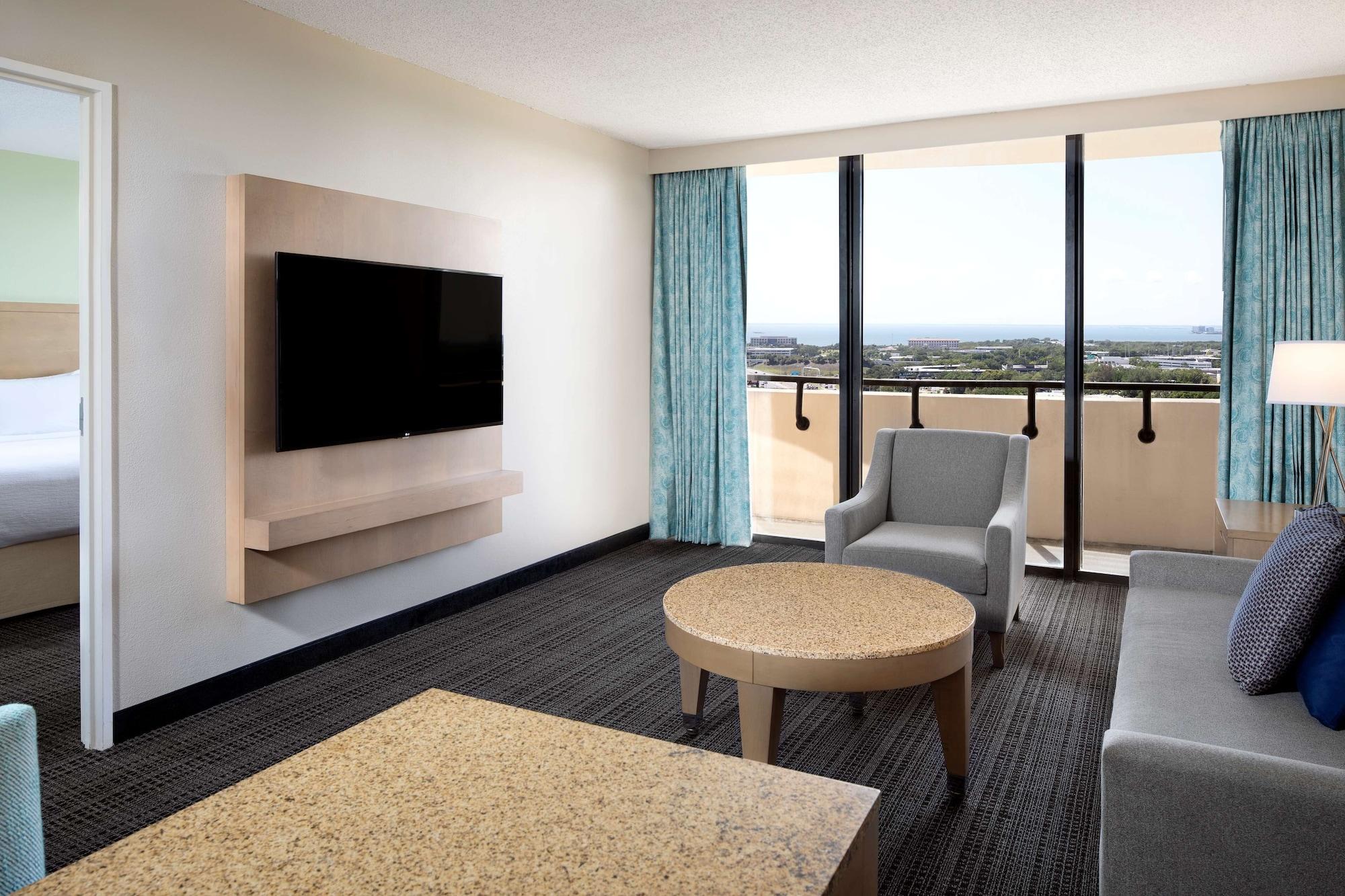 Embassy Suites By Hilton Tampa Airport Westshore Exterior foto