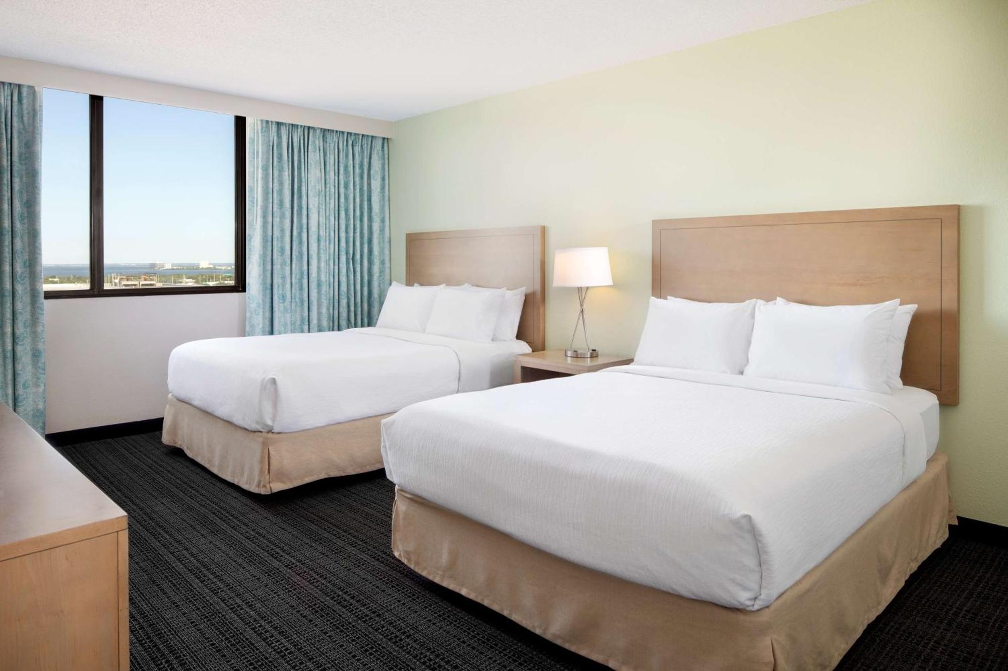 Embassy Suites By Hilton Tampa Airport Westshore Exterior foto