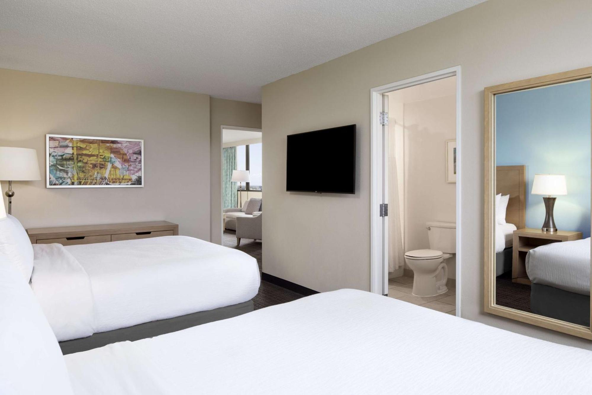 Embassy Suites By Hilton Tampa Airport Westshore Exterior foto